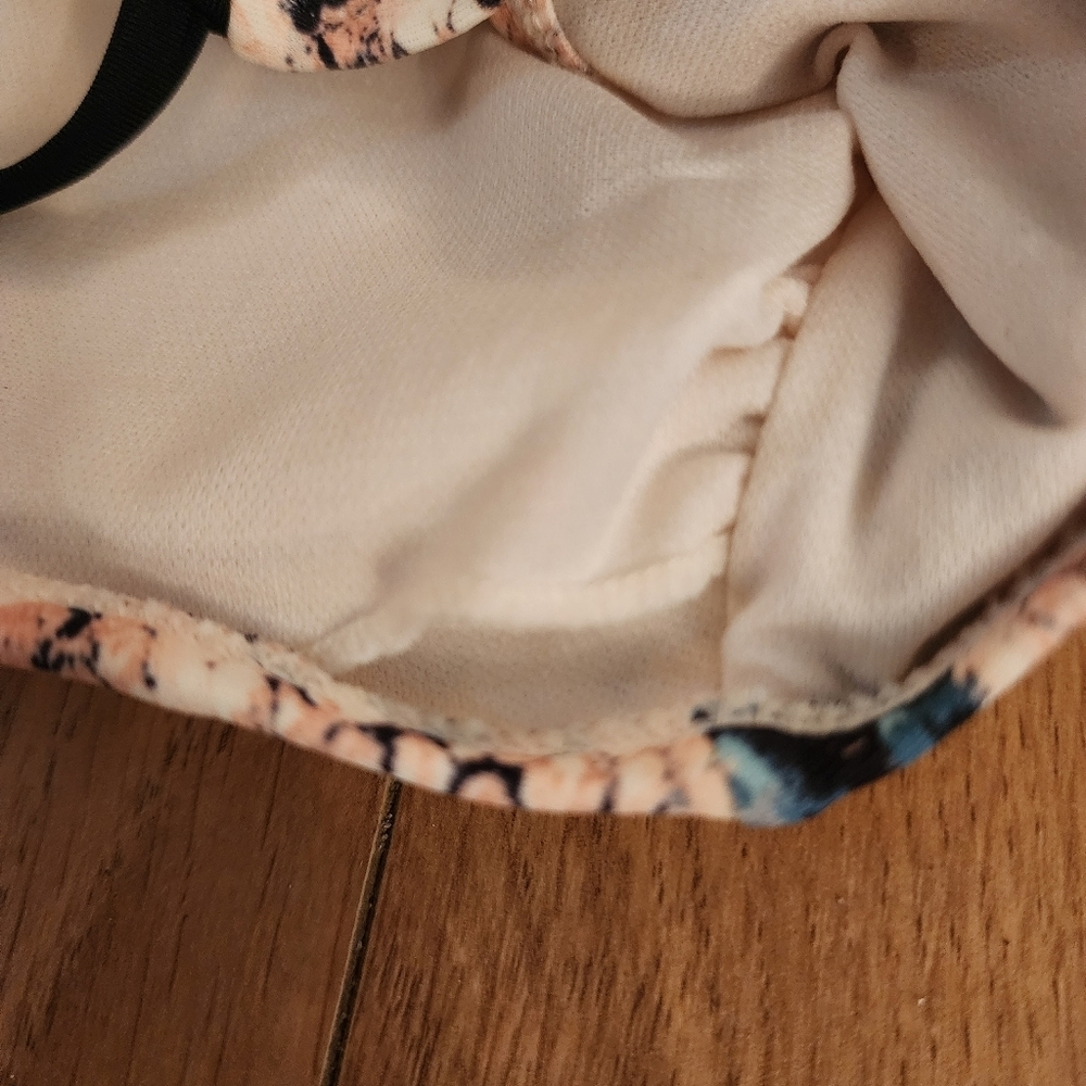 NWT Daisy Fuentes Halter Bikini Top-12 - Picture 6 of 9